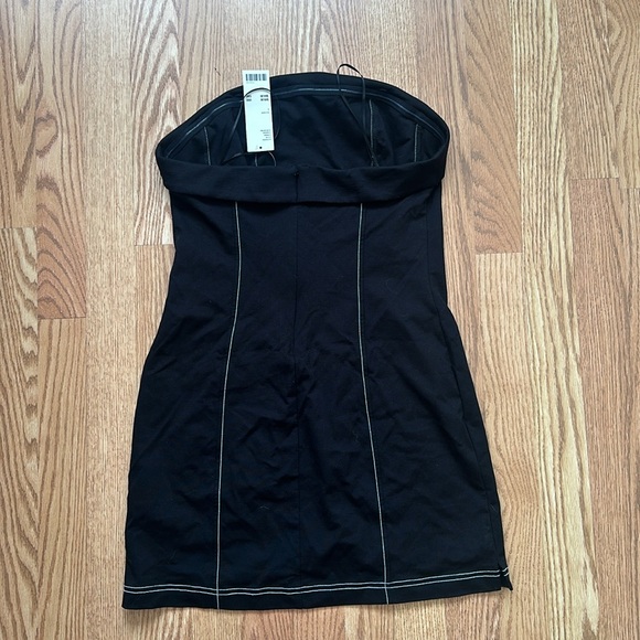 Urban Outfitters Black Strapless Dress - Picture 2 of 7